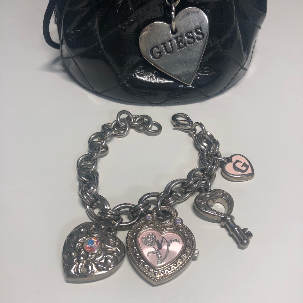 GUESS CHARM BRACELET WATCH